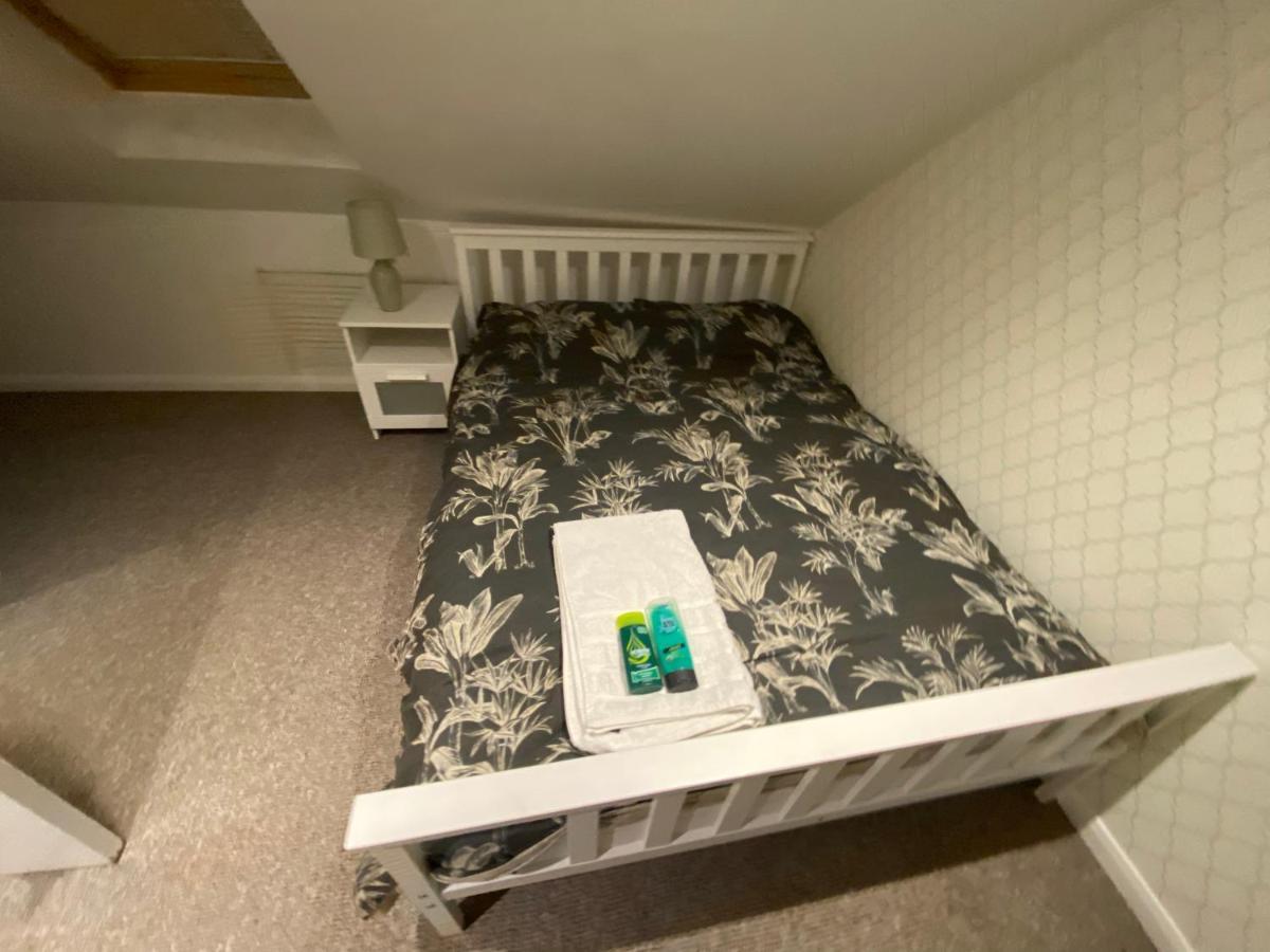 The Attic En-Suite Room Plymouth Bagian luar foto